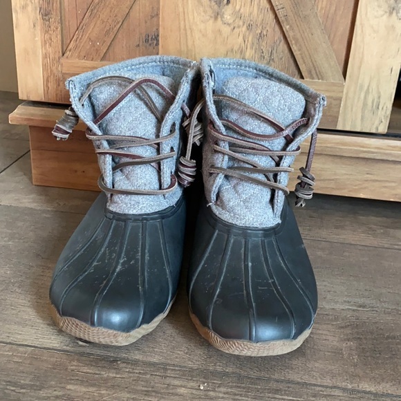 Steve Madden‎ Tillis Rain Boots - Picture 2 of 7